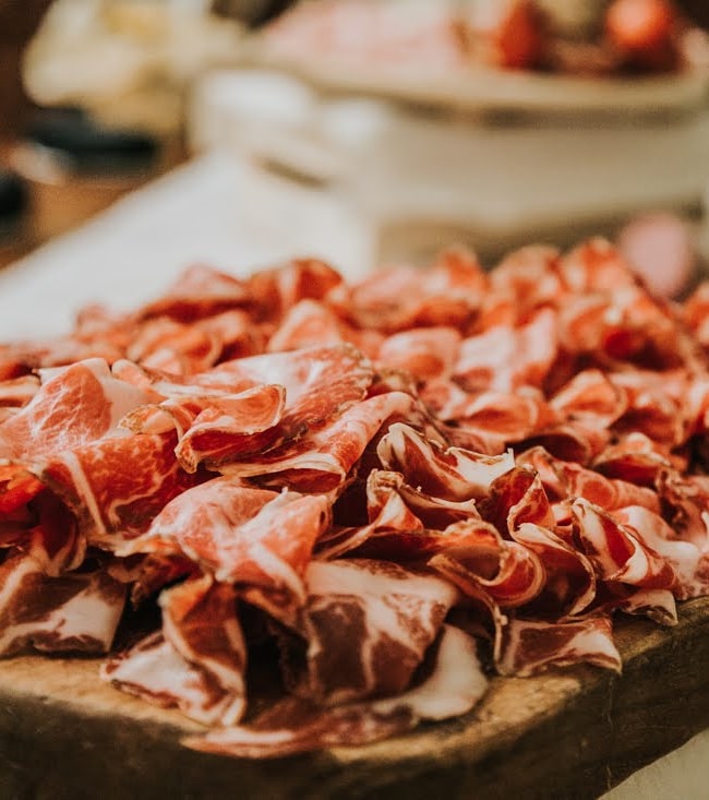 Salumi di qualità e del territorio, per un antipasto gustoso. Catering, Fa Eventi, Veneto.